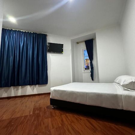 Hotel Artistico Bogotá Esterno foto