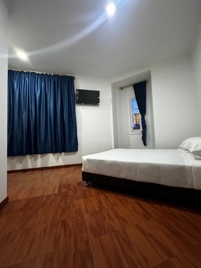 Hotel Artistico Bogotá Esterno foto